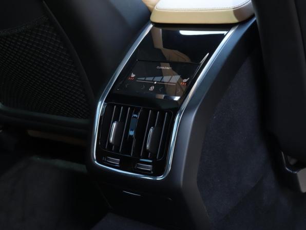 Volvo S90 II Рестайлинг с пробегом 2021 года, цена 3 980 000 рублей, 74179 км, седан, Автокод Объявления