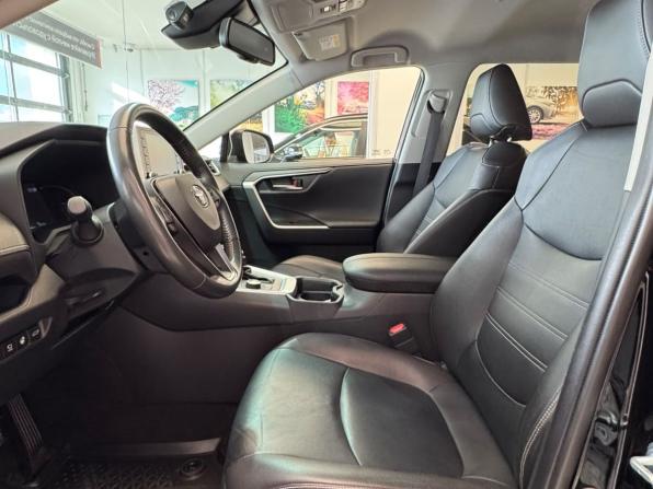 Toyota RAV4 V (XA50) с пробегом 2020 года, цена 3 800 000 рублей, 82731 км, внедорожник, Автокод Объявления