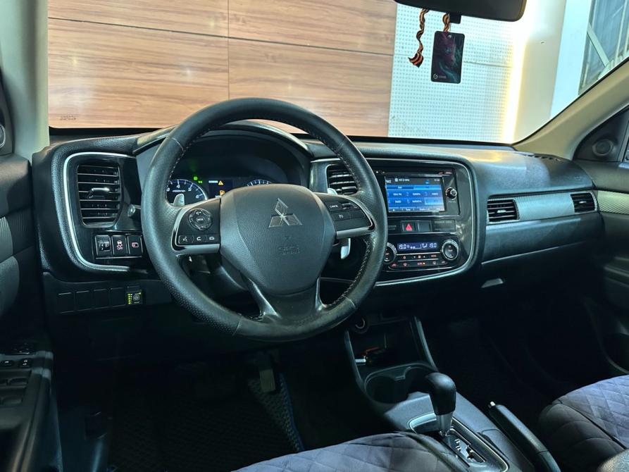 Mitsubishi Outlander III Рестайлинг Челябинск  - изображение 7