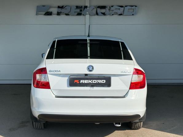 Skoda Rapid I с пробегом 2014 года, цена 999 000 рублей, 167500 км, лифтбек, Автокод Объявления