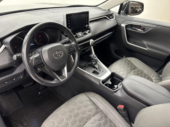 Toyota RAV4 V (XA50) с пробегом 2020 года, цена 3 125 000 рублей, 111233 км, внедорожник, Автокод Объявления