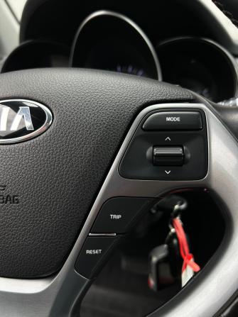 Kia Rio III Рестайлинг с пробегом 2017 года, цена 1 185 000 рублей, 104400 км, седан, Автокод Объявления