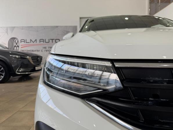 Volkswagen Tiguan II Рестайлинг с пробегом 2021 года, цена 2 900 000 рублей, 61183 км, внедорожник, Автокод Объявления