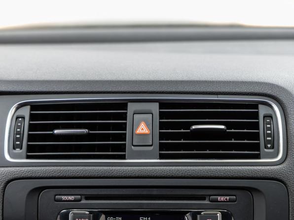 Volkswagen Jetta VI с пробегом 2012 года, цена 998 000 рублей, 174135 км, седан, Автокод Объявления