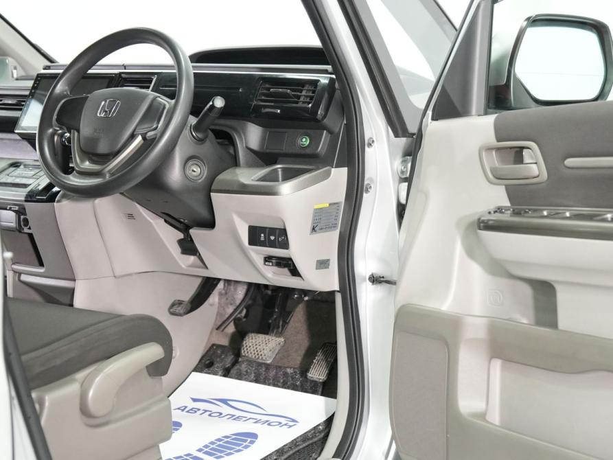 Honda Stepwgn V Новосибирск  - изображение 15