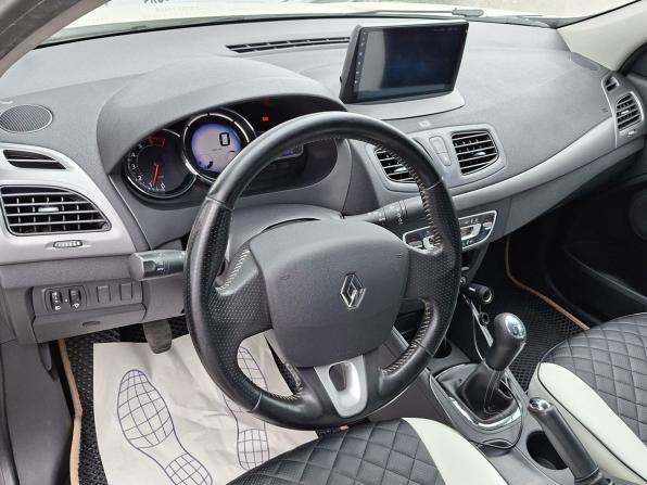 Renault Fluence I с пробегом 2013 года, цена 657 000 рублей, 230848 км, седан, Автокод Объявления