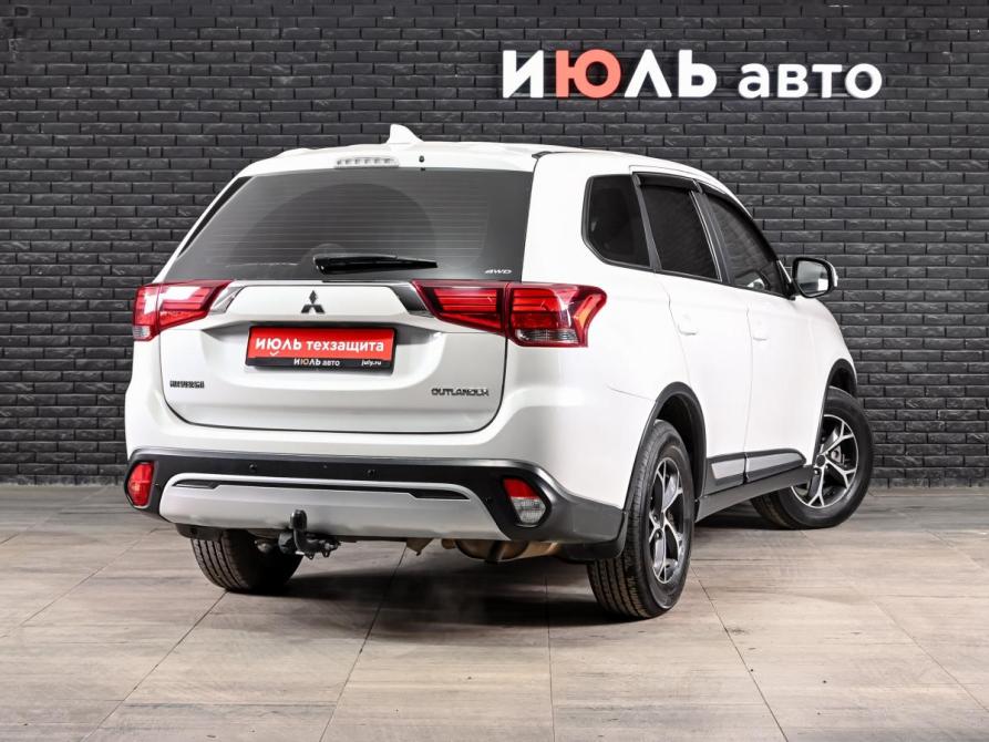 Mitsubishi Outlander III Рестайлинг 3 Екатеринбург  - изображение 4