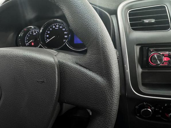 Renault Logan II с пробегом 2016 года, цена 590 000 рублей, 203554 км, седан, Автокод Объявления