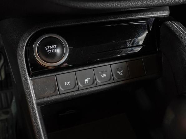 Renault Kaptur I Рестайлинг с пробегом 2021 года, цена 1 599 000 рублей, 126174 км, внедорожник, Автокод Объявления