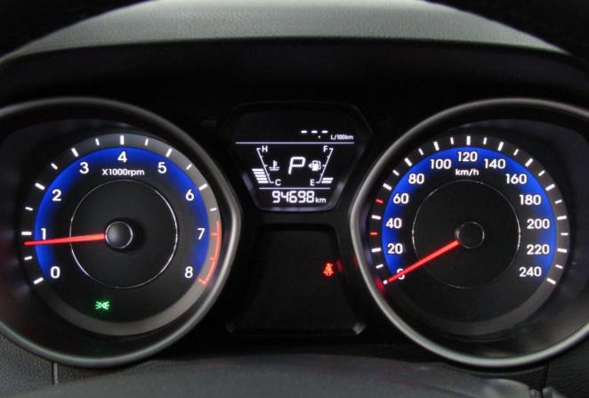 Hyundai Elantra V (MD) с пробегом 2014 года, цена 1 280 000 рублей, 94698 км, седан, Автокод Объявления