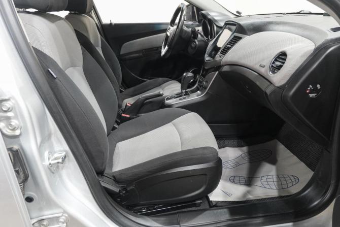 Chevrolet Cruze I с пробегом 2012 года, цена 729 000 рублей, 196707 км, хэтчбек, Автокод Объявления