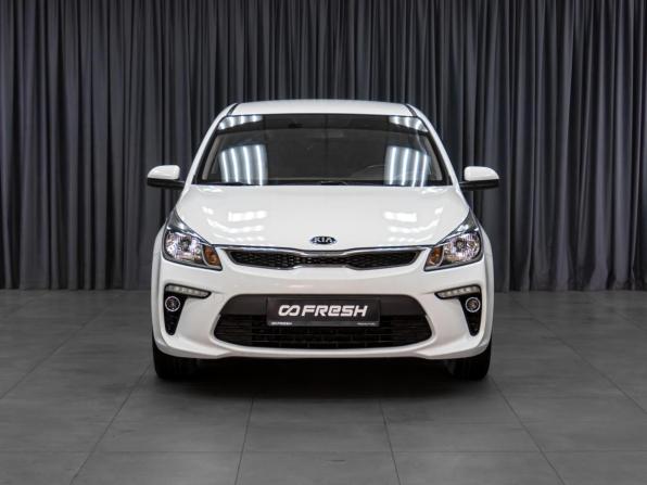 Kia Rio IV с пробегом 2017 года, цена 1 344 000 рублей, 108477 км, седан, Автокод Объявления
