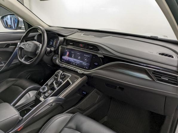 Geely Atlas Pro с пробегом 2022 года, цена 1 690 000 рублей, 74384 км, внедорожник, Автокод Объявления