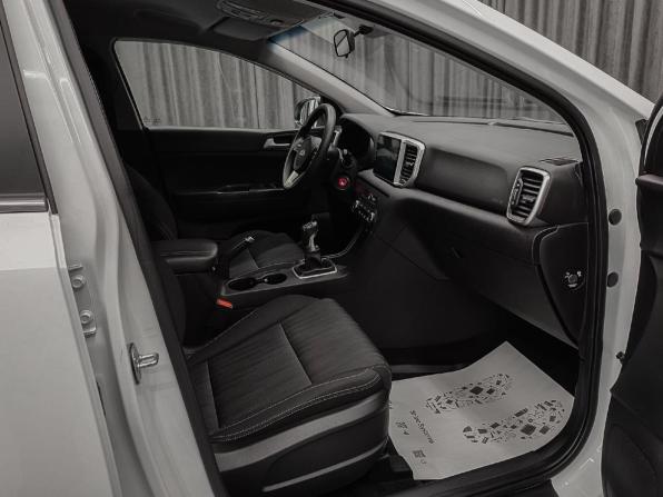 Kia Sportage IV Рестайлинг с пробегом 2019 года, цена 1 699 000 рублей, 86000 км, внедорожник, Автокод Объявления