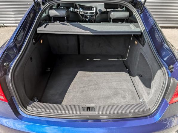 Audi A5 I (8T) Рестайлинг с пробегом 2016 года, цена 2 200 000 рублей, 221359 км, лифтбек, Автокод Объявления