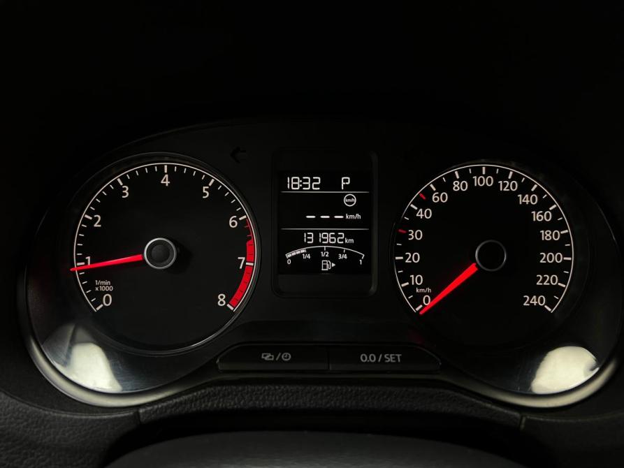 Volkswagen Polo V Рестайлинг Казань  - изображение 11