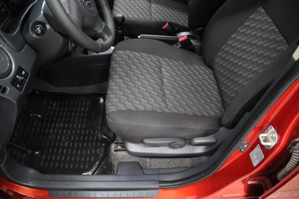 Suzuki SX4 I (Classic) Сургут  - изображение 10