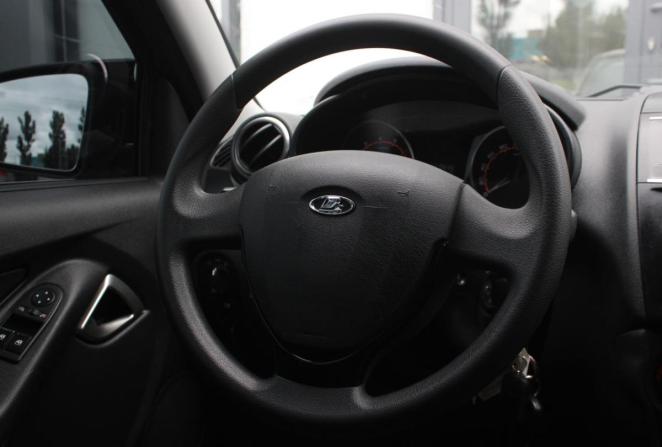Lada (ВАЗ) Granta I Рестайлинг с пробегом 2022 года, цена 810 000 рублей, 99603 км, седан, Автокод Объявления