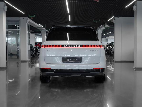 Lynk &amp; Co 900 с пробегом 2026 года, цена 8 550 000 рублей, 42 км, внедорожник, Автокод Объявления