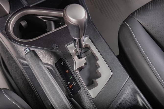 Toyota RAV4 IV (XA40) Рестайлинг с пробегом 2019 года, цена 2 499 000 рублей, 106500 км, внедорожник, Автокод Объявления