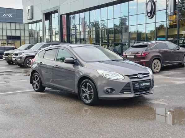Ford Focus III с пробегом 2015 года, цена 740 000 рублей, 237800 км, хэтчбек, Автокод Объявления