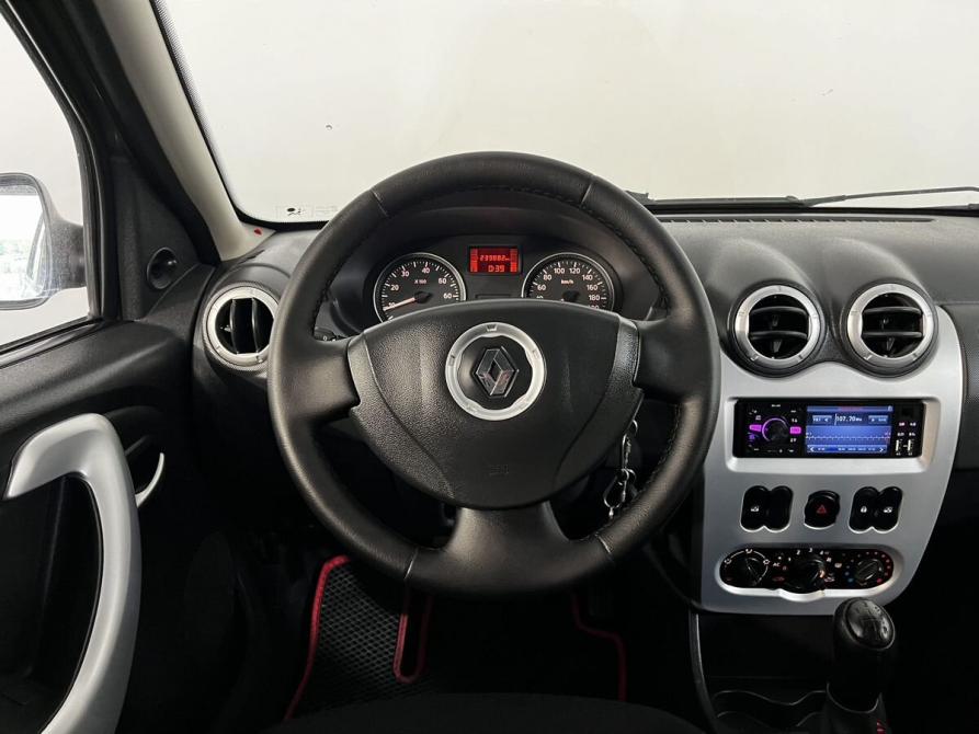 Renault Sandero I Великий Новгород  - изображение 13