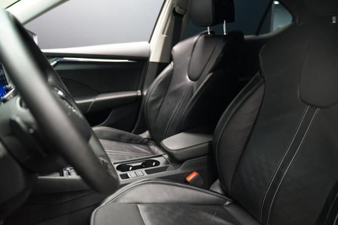 Skoda Octavia IV (A8) с пробегом 2020 года, цена 2 235 000 рублей, 130000 км, лифтбек, Автокод Объявления