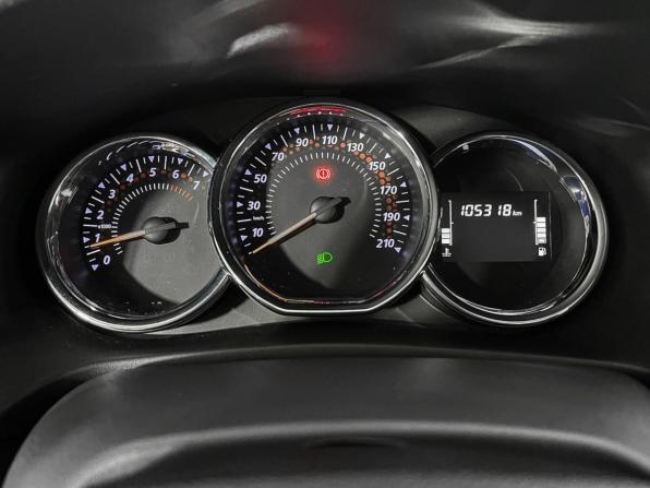Renault Sandero II Рестайлинг с пробегом 2019 года, цена 1 205 000 рублей, 105260 км, хэтчбек, Автокод Объявления