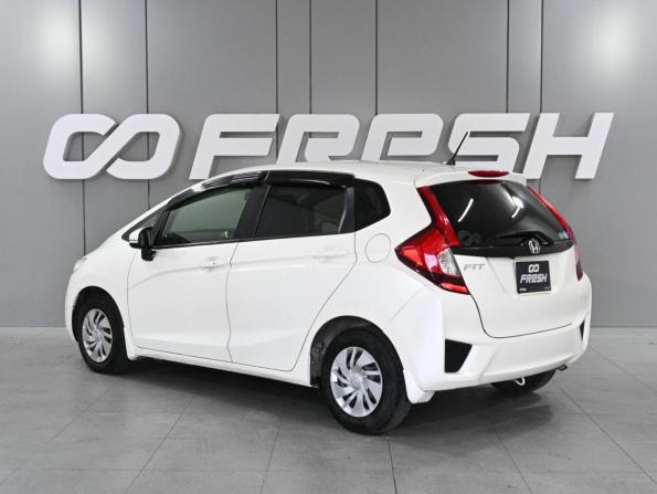 Honda Fit III Рестайлинг с пробегом 2017 года, цена 1 079 000 рублей, 150212 км, хэтчбек, Автокод Объявления