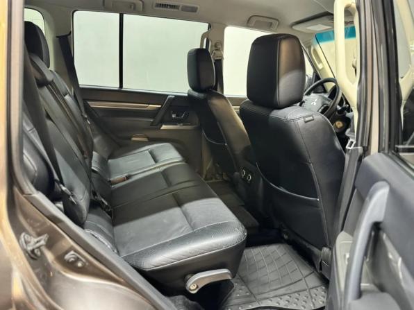 Mitsubishi Pajero IV Рестайлинг 1 с пробегом 2013 года, цена 2 147 000 рублей, 227543 км, внедорожник, Автокод Объявления