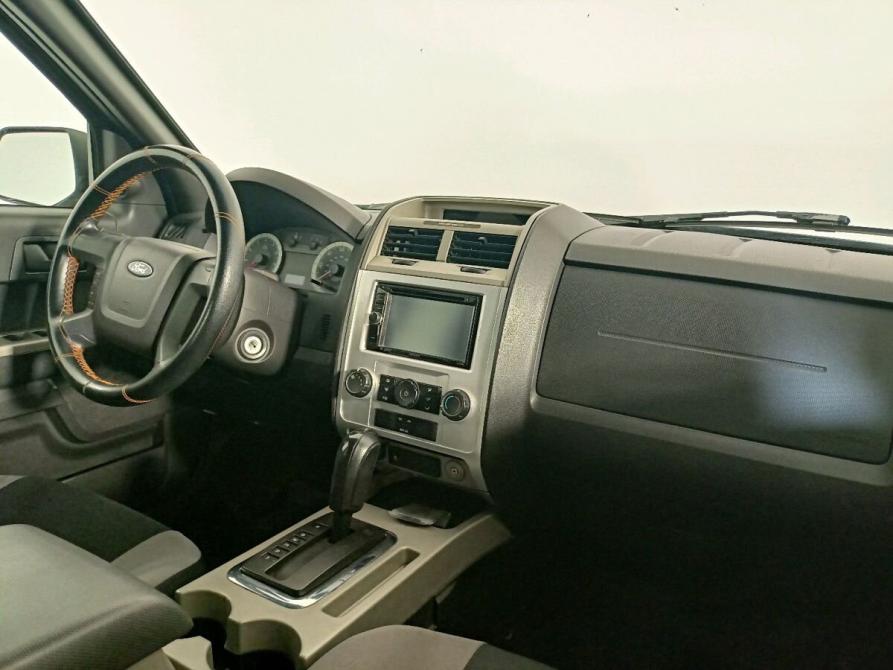 Ford Escape I Рестайлинг 2 Архангельск  - изображение 13