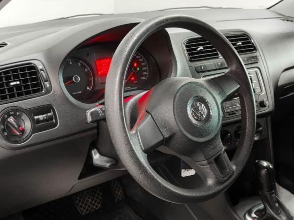 Volkswagen Polo V с пробегом 2013 года, цена 487 600 рублей, 199332 км, седан, Автокод Объявления