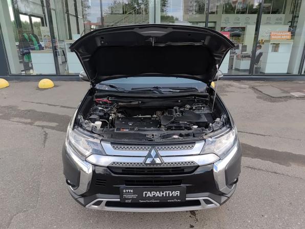 Mitsubishi Outlander III Рестайлинг 3 с пробегом 2019 года, цена 2 195 000 рублей, 120000 км, внедорожник, Автокод Объявления