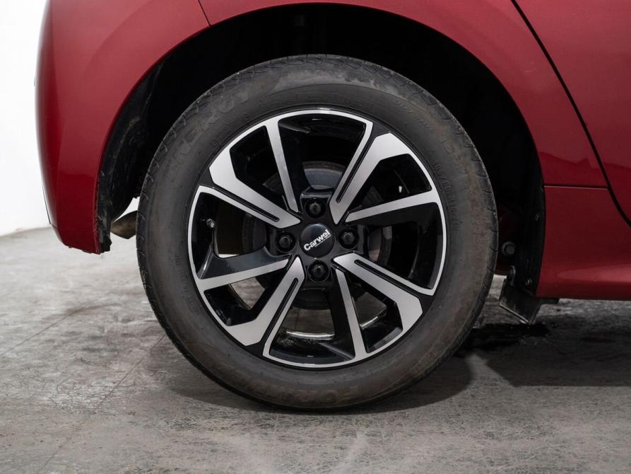 Toyota Yaris IV Иркутск  - изображение 24