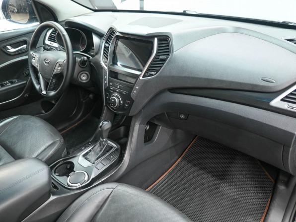 Hyundai Santa Fe III с пробегом 2014 года, цена 1 799 900 рублей, 236708 км, внедорожник, Автокод Объявления