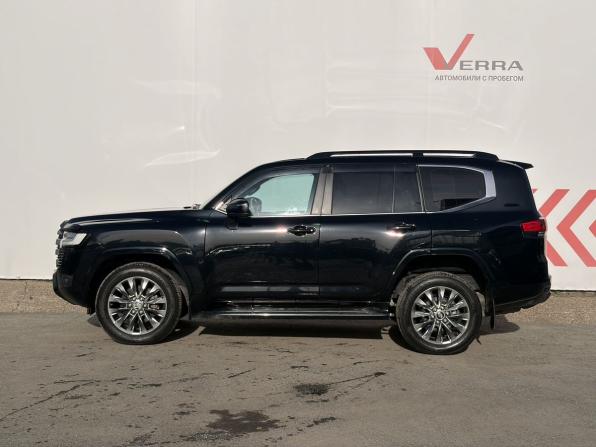 Toyota Land Cruiser 300 Series с пробегом 2022 года, цена 11 400 000 рублей, 51000 км, внедорожник, Автокод Объявления