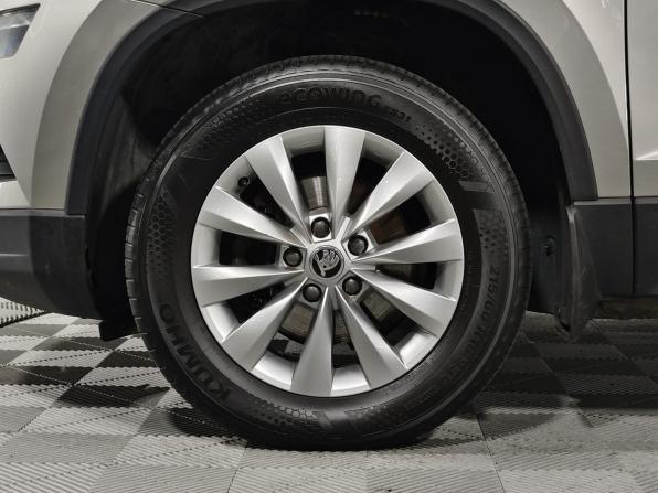Skoda Karoq I с пробегом 2020 года, цена 1 990 000 рублей, 140505 км, внедорожник, Автокод Объявления