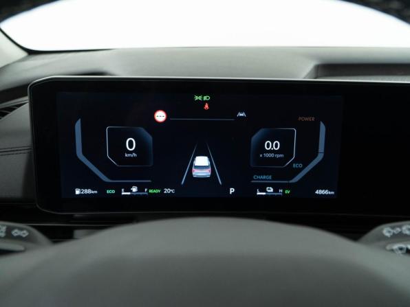 Kia Carnival IV Рестайлинг с пробегом 2025 года, цена 6 145 055 рублей, 4866 км, минивэн, Автокод Объявления