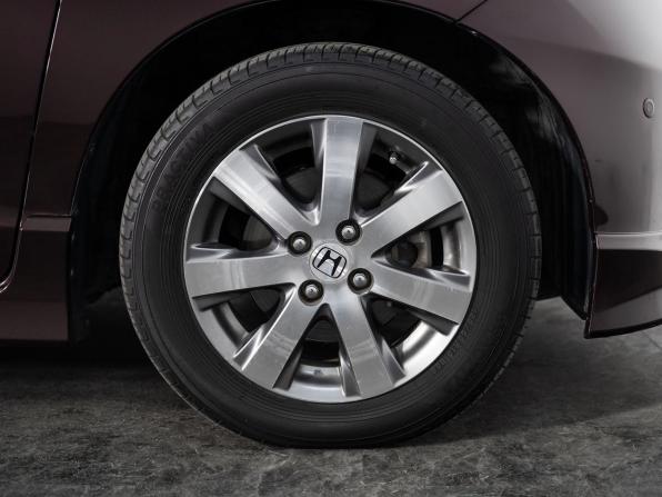 Honda Freed I Рестайлинг с пробегом 2011 года, цена 1 025 500 рублей, 167086 км, компактвэн, Автокод Объявления