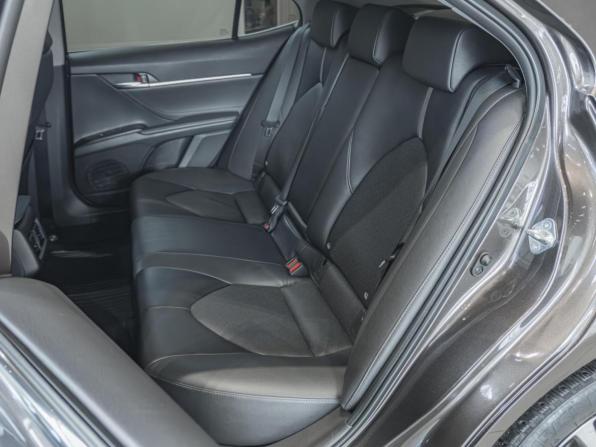 Toyota Camry VIII (XV70) Рестайлинг с пробегом 2021 года, цена 2 430 000 рублей, 114279 км, седан, Автокод Объявления