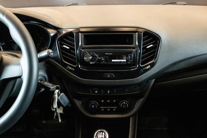 Lada (ВАЗ) Vesta I с пробегом 2018 года, цена 769 000 рублей, 104637 км, седан, Автокод Объявления