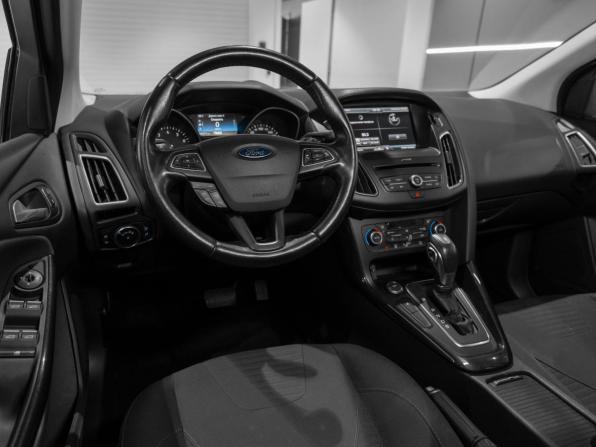 Ford Focus III Рестайлинг с пробегом 2016 года, цена 1 095 000 рублей, 181550 км, хэтчбек, Автокод Объявления