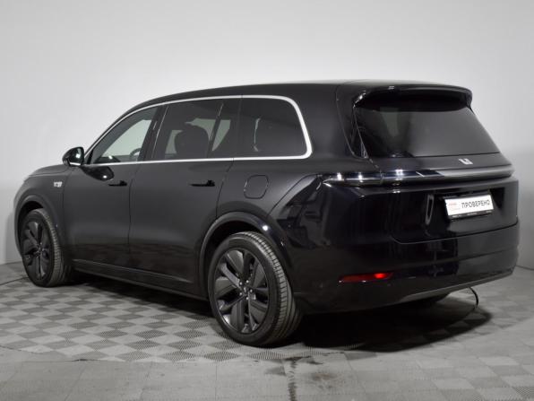 Li Auto (Lixiang) L9 I с пробегом 2023 года, цена 5 541 000 рублей, 67484 км, внедорожник, Автокод Объявления