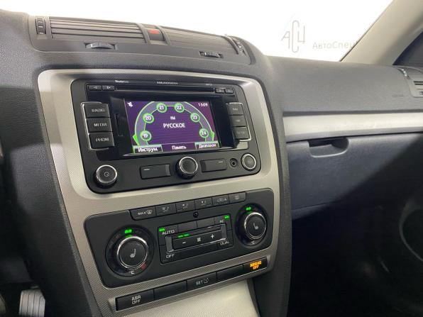 Skoda Octavia II (A5) Рестайлинг с пробегом 2013 года, цена 725 000 рублей, 245587 км, лифтбек, Автокод Объявления
