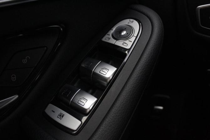 Mercedes-Benz GLC I (X253) Рестайлинг с пробегом 2022 года, цена 4 300 000 рублей, 43100 км, внедорожник, Автокод Объявления