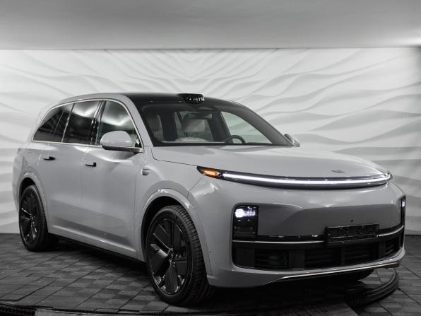 Новый Li Auto (Lixiang) L9 I Рестайлинг 2026 года, цена 12 090 000 рублей, внедорожник, Автокод Объявления