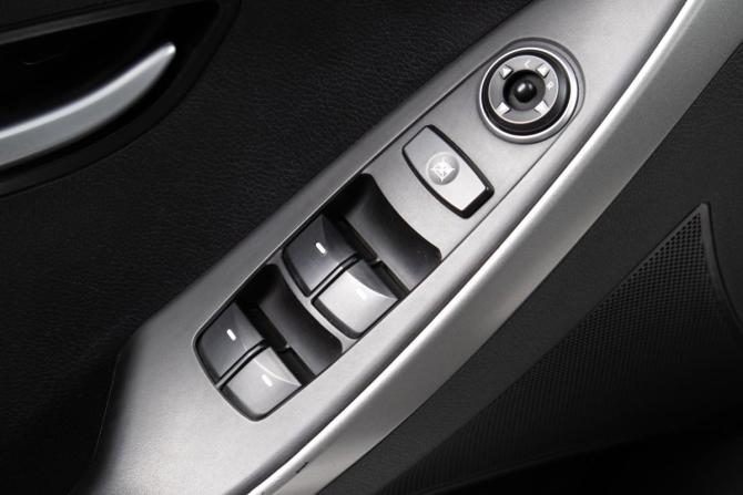 Hyundai i30 II с пробегом 2013 года, цена 849 000 рублей, 205200 км, хэтчбек, Автокод Объявления