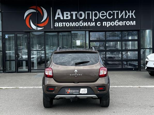 Renault Sandero II Рестайлинг с пробегом 2020 года, цена 1 049 000 рублей, 50300 км, хэтчбек, Автокод Объявления