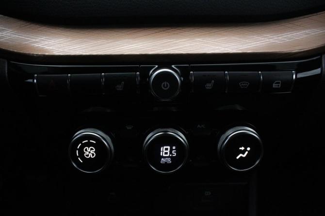 Lada (ВАЗ) Vesta I Рестайлинг (NG) с пробегом 2023 года, цена 1 445 000 рублей, 63258 км, универсал, Автокод Объявления