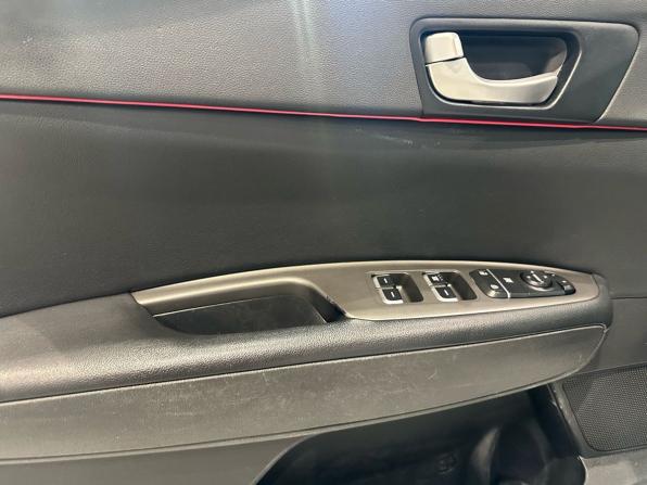 Kia Optima IV Рестайлинг с пробегом 2019 года, цена 1 190 000 рублей, 182000 км, седан, Автокод Объявления